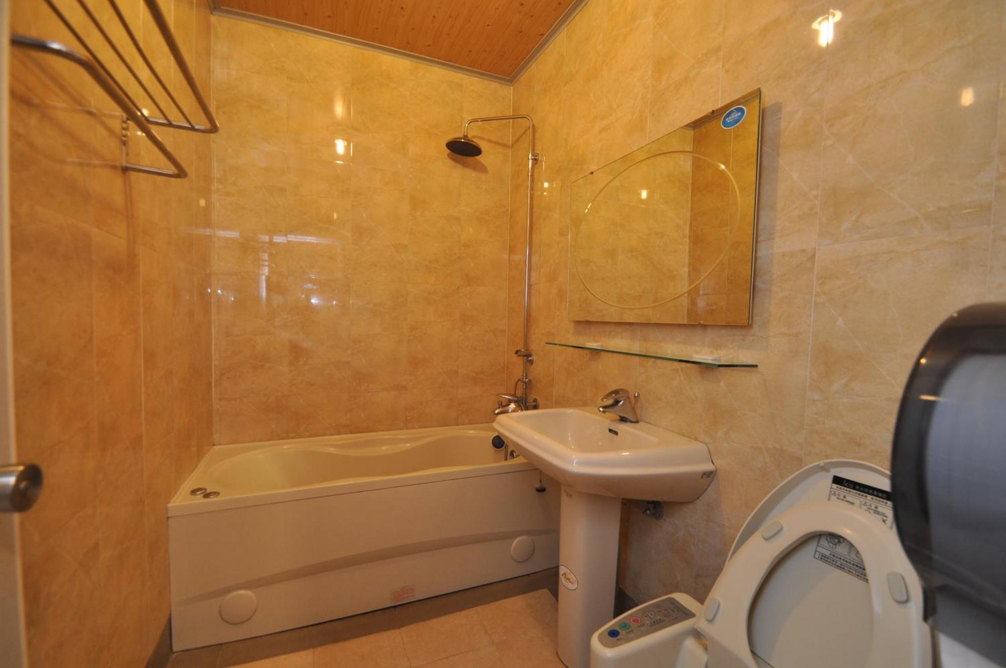 Kingtaiwan Hotel Lugu Zewnętrze zdjęcie